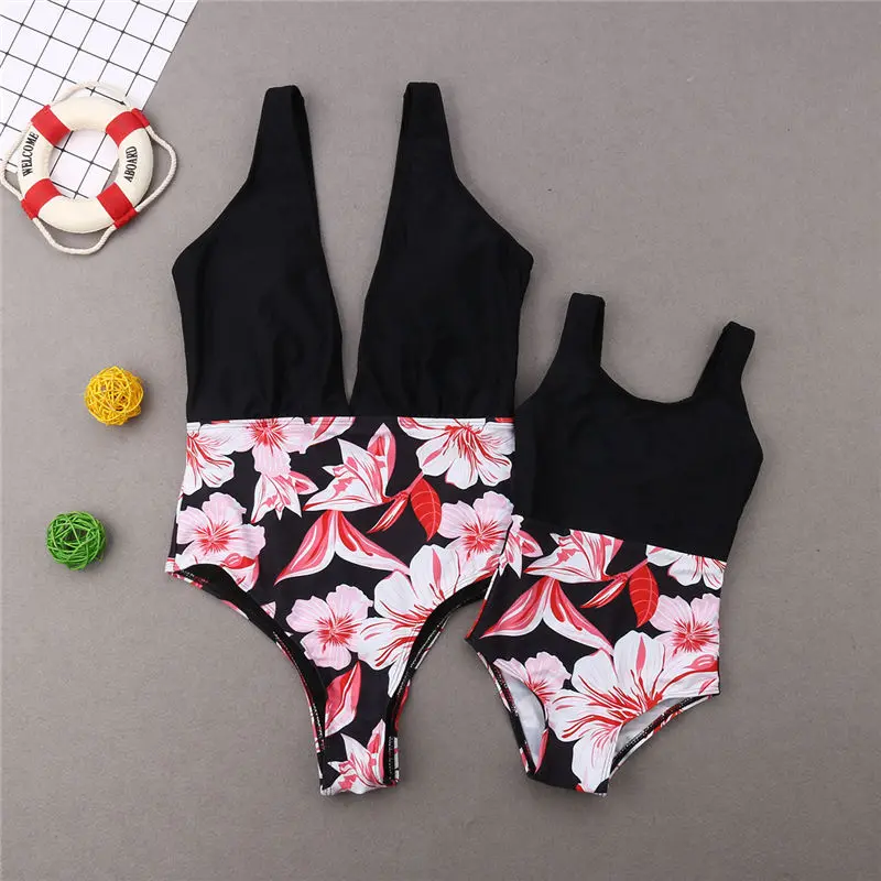 

2019 Family Matching Swimsuit Mother Daughter Swimwear Women Kids Girl Floral Monokini Tank Suit Beachwear Swimming Bathing Suit