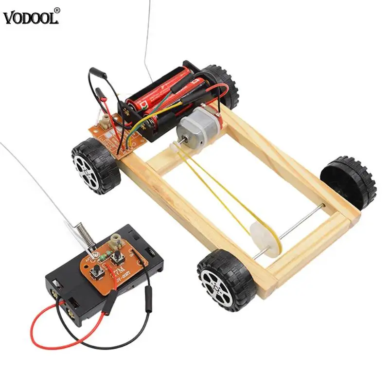 Деревянные изделия ручной работы четырехколесный привод Электрический пульт дистанционного управления автомобиль собранная игрушка