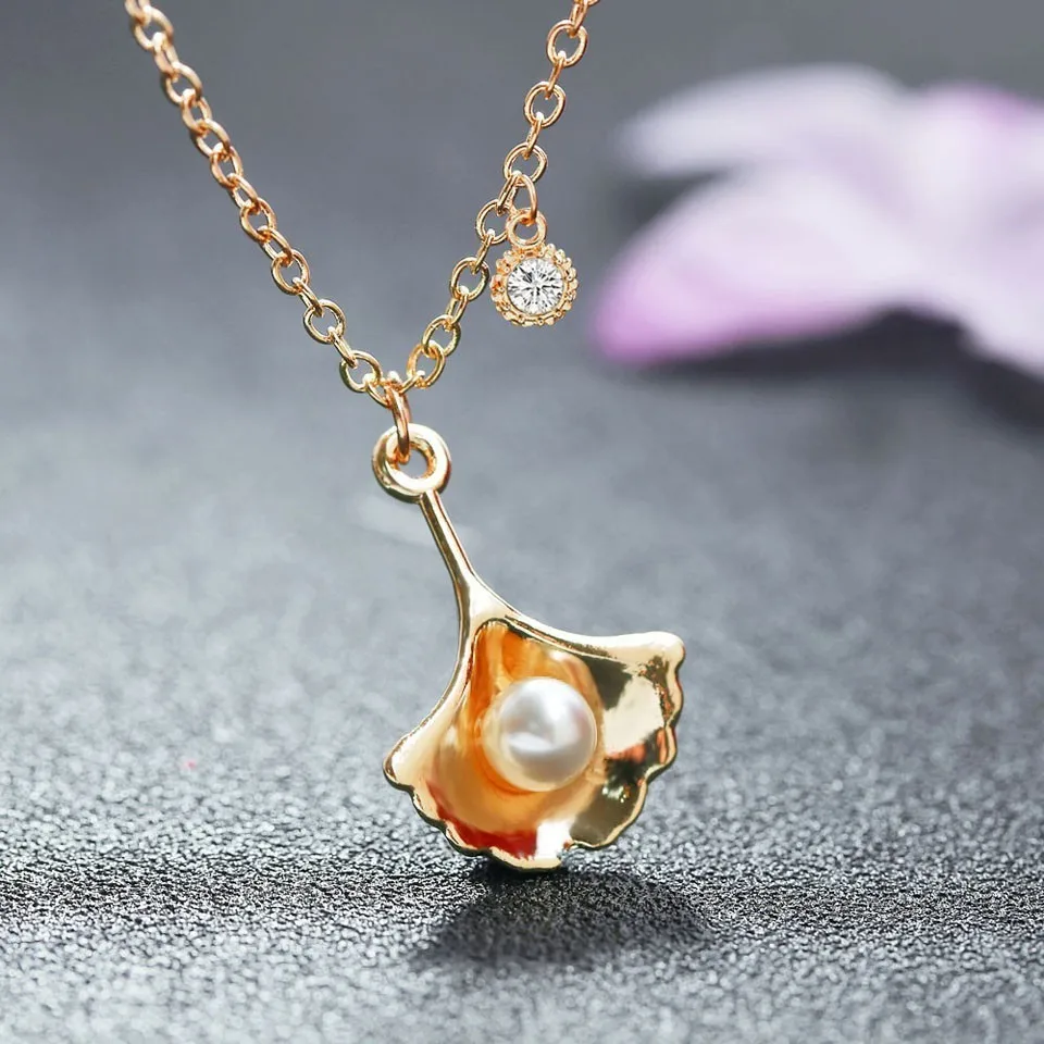 

Classic Ginkgo Biloba White Pearl Women Alloy Necklace For Women Wonderful Anniversary Pendant Necklace Jewelry Accessory