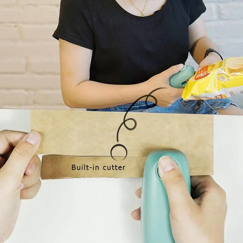 

Portable Handheld Heat Sealer DC 3 V Mini Heat Electric Sealing Machine for Impulse Sealer Seal Packing Plastic Bag