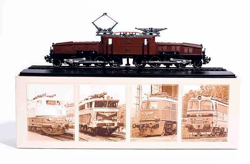 

SBB Ce 6/8 Krokodillokomotive Train Model Diecast 1/87 Scale Model Static Simulated Tram Locomotive Finished Collecting Gifts