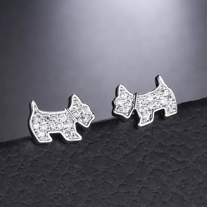 

Classic Puppy Dog Silver Women's Stud Earrings 2019 New Fashion Zircon Silver Color Korean Earrings For Women Party Jewelry Gift