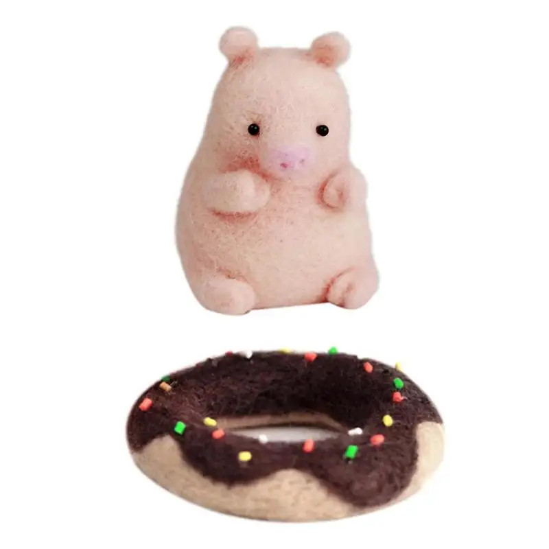 

Non Finished Wool Felt Handmade Poked DIY Pig for Needle Material Bag Poked Set Funny Toy