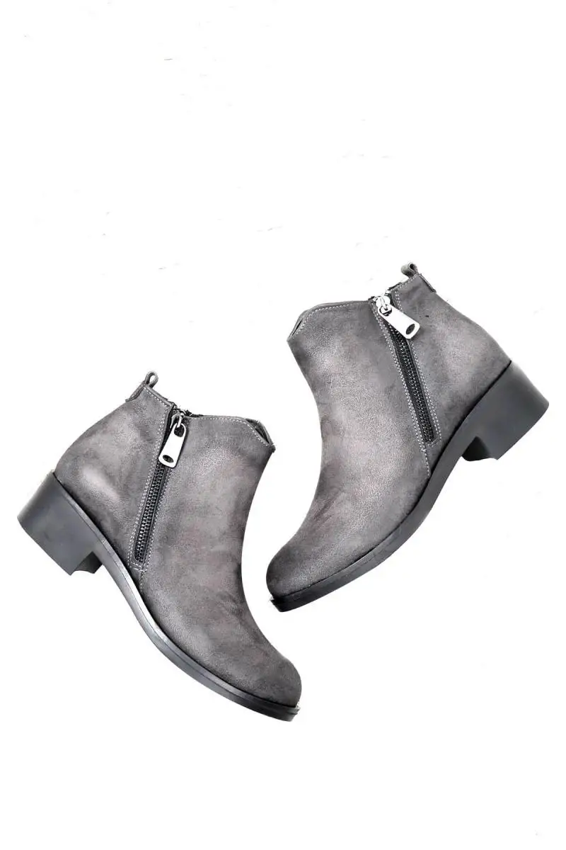 

Bambi Gray Women 'S Boots E0264012472