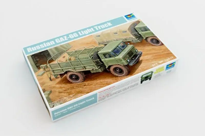 Грузовик Trumpeter 1/35 01016 русский GAZ 66 Linght|Наборы для сборки моделей| |