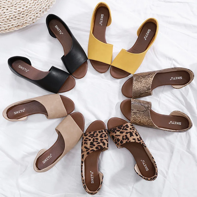 

SWONCO 42 Summer Shoes Sandals Womens Flat Causal Shoes Female 2019 New Loopard PU Leather Sandals For Women Black Shoes Summer