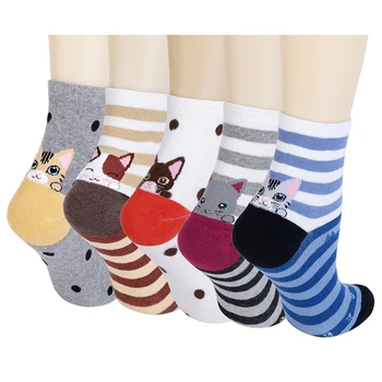 

5 Pairs of Mixed Color Women Cotton Socks Cartoon Three-dimensional Cute Animal Print Socks for Women New Fashion Medium Socks
