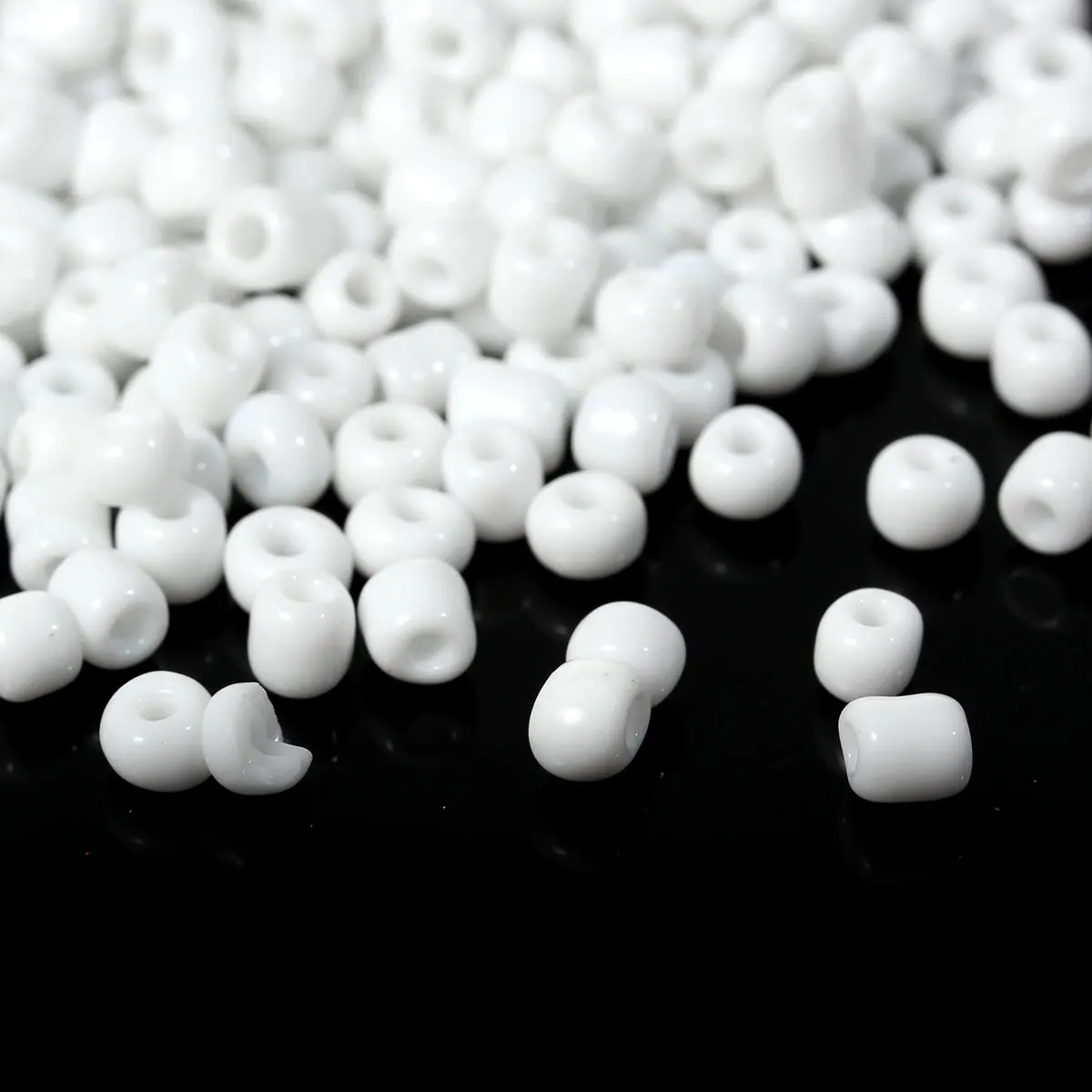 DoreenBeads 450 г бисер из белого стекла 6/0 для изготовления ювелирных изделий (B12092) yiwu |
