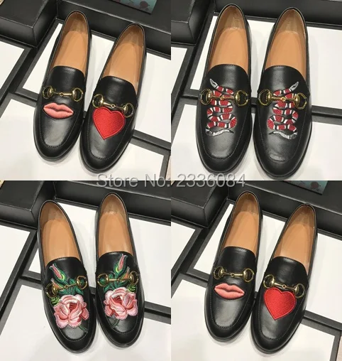 

Luxury Brand Mules Women Snake Pattern / Floral Moccasins Shoes Round Toe Horsebit Flats Genuine Leather Loafers Causal Shoes
