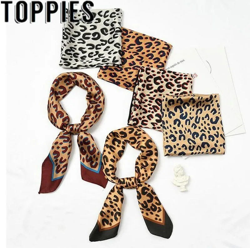 

2019 Winter Women Leopard Scarf 70*70cm Faux Silk Wrap Scarves Leopard Print Square Scarf Female Shawls