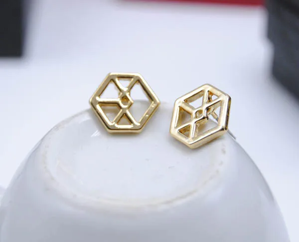 

[MYKPOP]EXO EXODUS CALL ME BABY Earring Earbud KPOP Fashion Accessories for Boy and Girl SA18051510