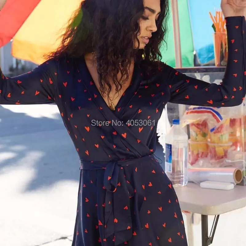 

High-end Silk V Neck Love Heart Sharped Print Wrap Mini Dress With Self Tie Waist Belt - 2019ss New Style Ladies Dress