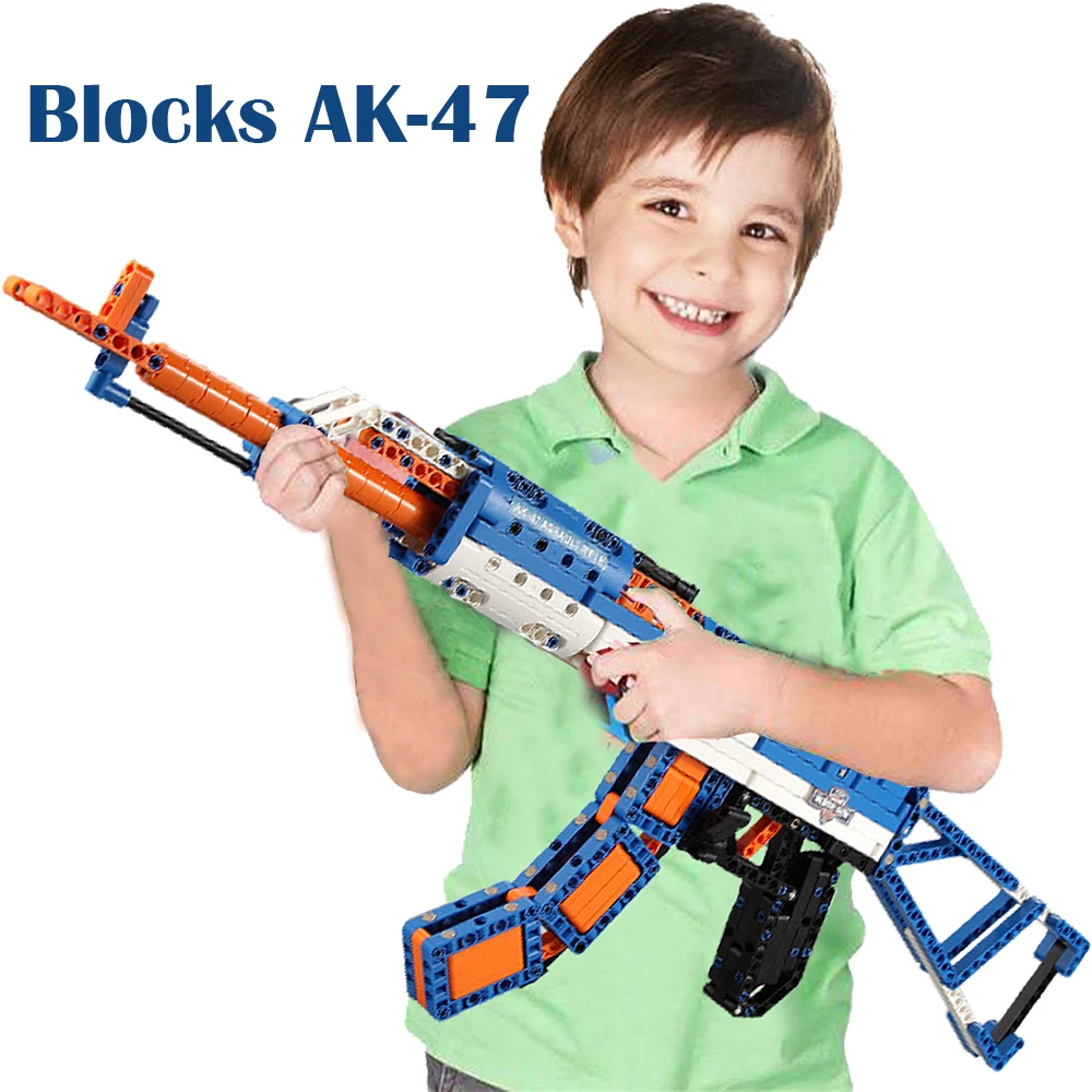 

Building Blocks AK-47 Assult Rifle Gun Military Bricks Weapon Set Can Fire Rubber Band Toy for Children Boys