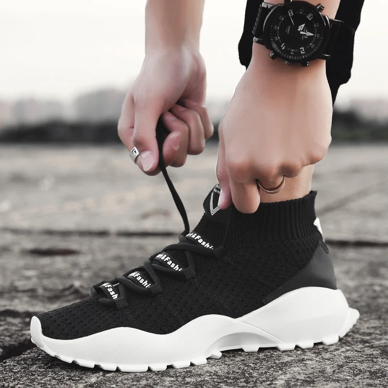 

Men Casual Shoes Lightweight Flyknit Mesh Men Sneakers Male Footwear Chaussure Homme Men's Outdoor Trainers Lace-up Men Shoes