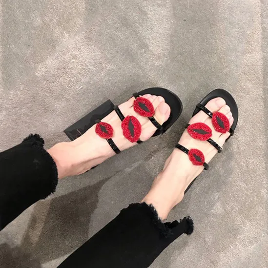 

2018 Hot Summer Shoes Woman Slippers Flats Crystal Bling Red Lips Design Slides Outside Beach Tipe Sexy Shoes Woman Slippers