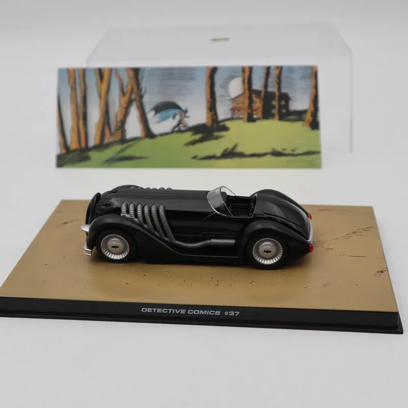 

Eaglemoss 1:43 Detective Comics #37 Toys Car Diecast Models