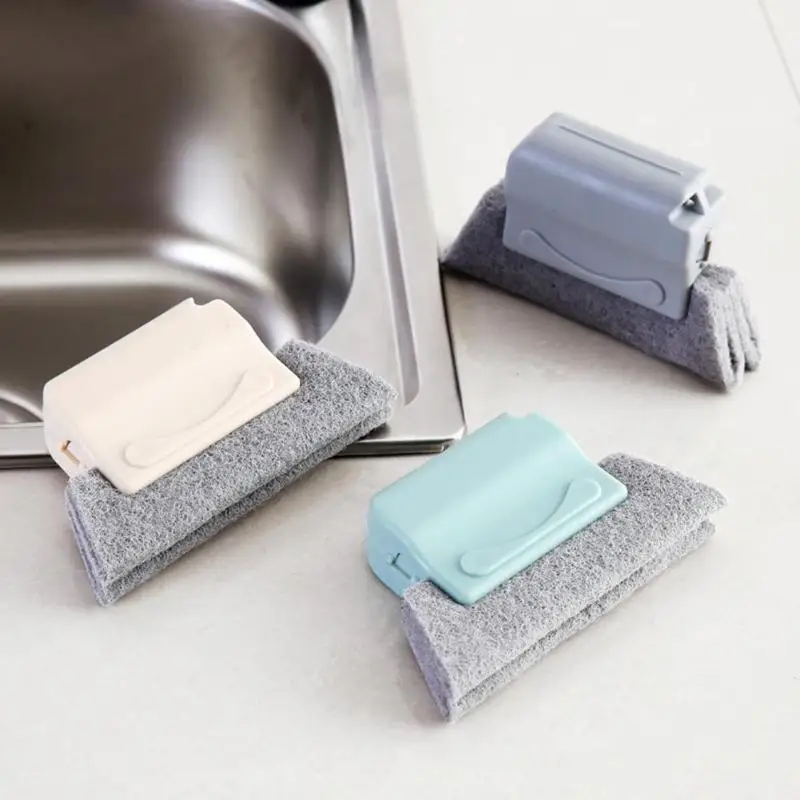 

New window groove cleaning brush cleaning tool sweeping the small brush to clean the window sill crevice brush