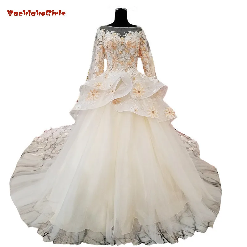 

2018 New Arrival Cheap Champagne Tulle Wedding Dress Scoop Chapel Train Lace Up Ball Gown Illusion Wedding Dresses Gowns