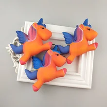 11*9*4CM Squishy Slow Rebound PU Pegasus Warm Color Discoloration Decompression Toy Children Decompression Toys for Baby Kids pu slow rebound jumbo squishy whale toys