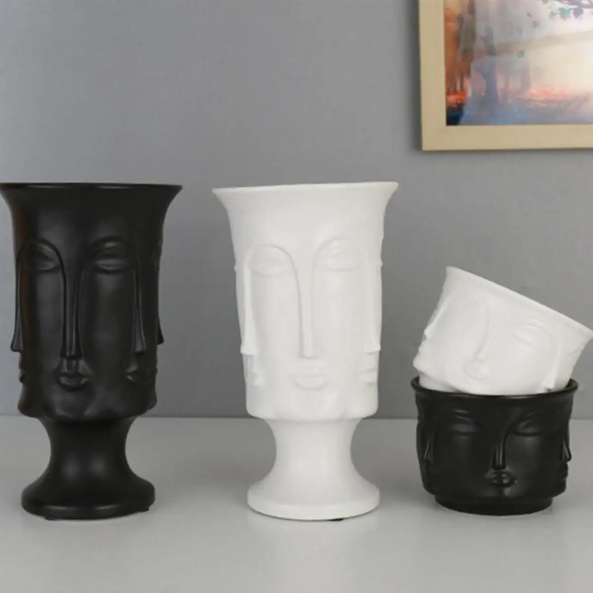 

Nodic design black/white Ceramic Plant Pot quality Matt Simple Human Face Jar Display Room Decorative Figue Head Shape Vase