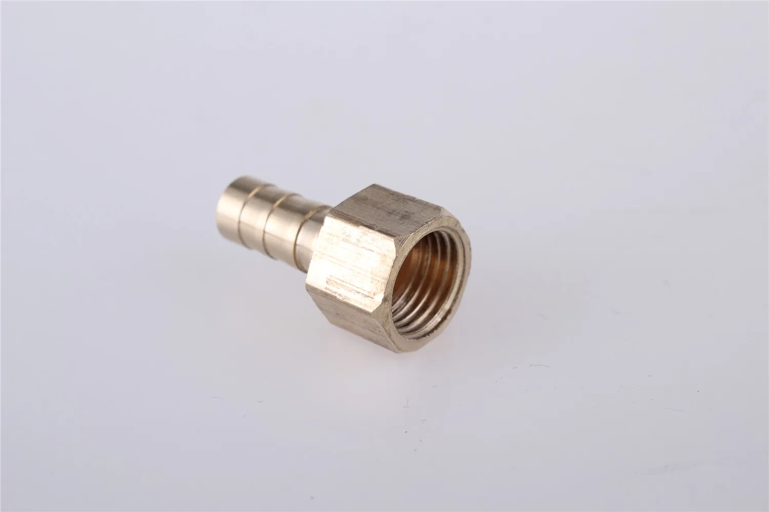 Accesorio de manguera de latón 6/8/10/12/14/16/19mm cola de barbo 1/8 adaptador acoplador conector cobre rosca hembra \ Accesorio de manguera de latón 6/8/10/12/14/16/19mm cola de barbo 1/8 adaptador acoplador conector cobre rosca hembra \