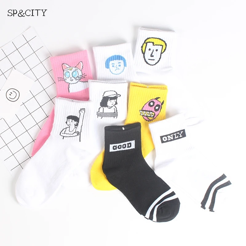 Harajuku Cute Emoji Patterned Socks Women Cartoon Letter Cotton Cool Short Socks Hipster Skateboard Ankle Funny Socks Female Sox