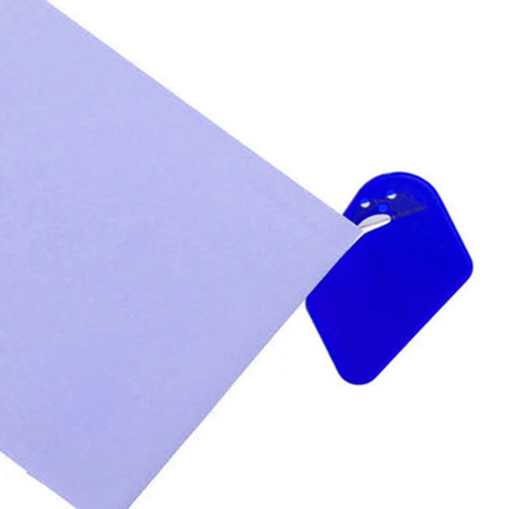 Пластиковые мини-буква открывалки офисный безопасный защищенный пластик лезвие из нержавеющей стали конверт Резак Случайный Цвет