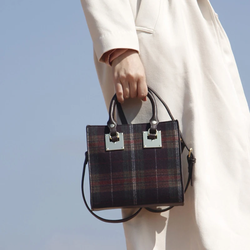 

[Super Seabob] 2019 Spring Summer Woman High Quality Stylish Plaid Pattern Single Strap Spliced Messenger Bag All Match LI679