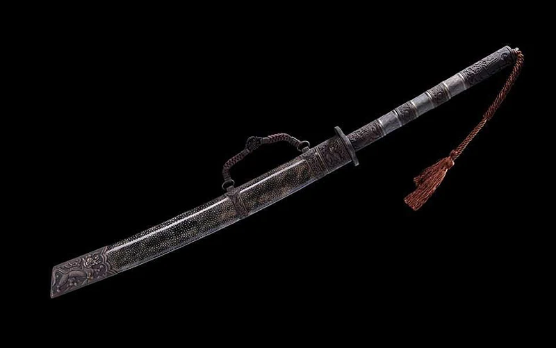 

High quality Chinese Qing Dynasty Sword Handmade Damascus Folded Steel Full Tang Blade Functional Real Sword very Sharp