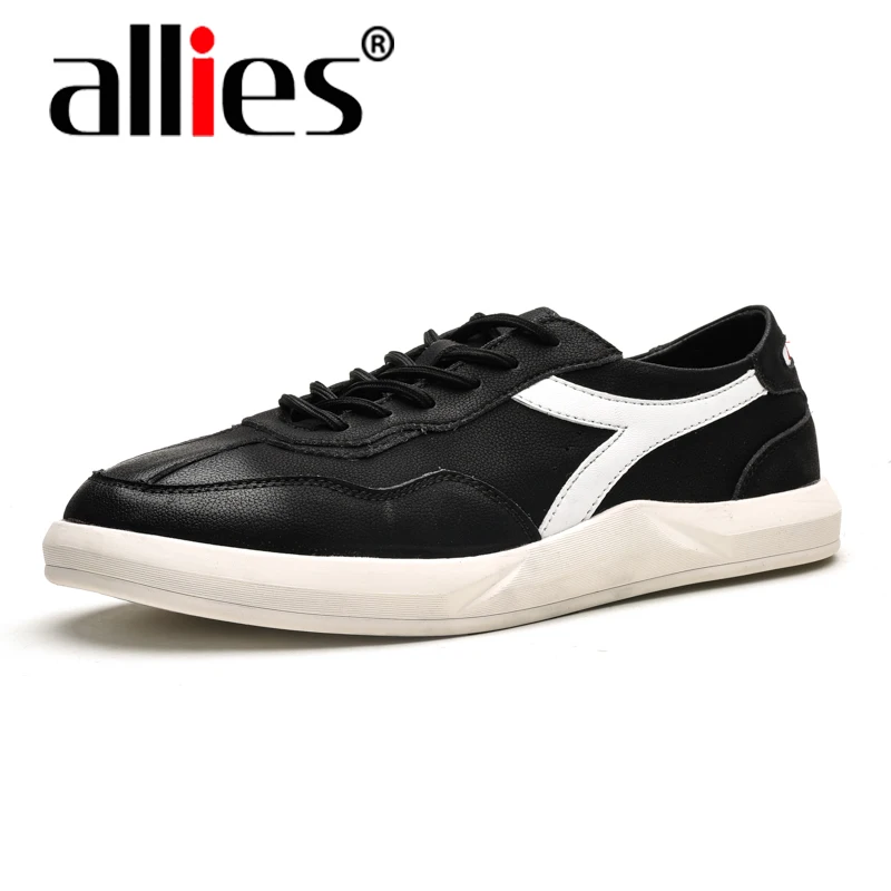 

New Fashion Casual Flat Shoes Comfortable Breathable Outdoor Walking Sneakers Lightweight Fashion Male Casual Sneakers