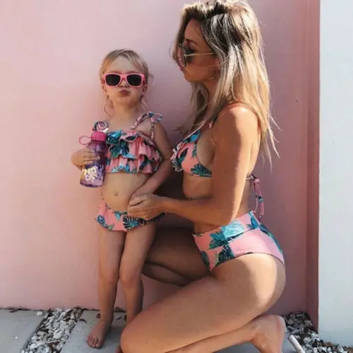 

2019 summer Family Matching Swimsuit Mother Daughter Kids Baby Women Girls Ruffle flower Bikini Set Swimwear beachwear bathing