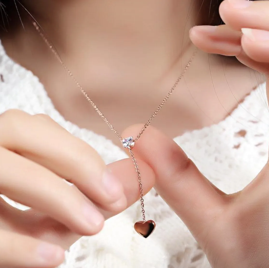 

Heart Pendant Necklaces Stainless Stone Gold Chain Pink Long Necklace For Women White Natural Crystal Femme Charms Jewelry