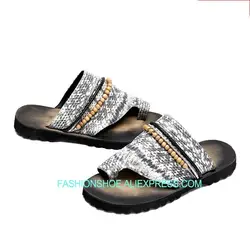 Из змеиной кожи стринги балетки на плоской подошве новые модные Sumemr мужские пляжные сандалии Размеры 46 евро