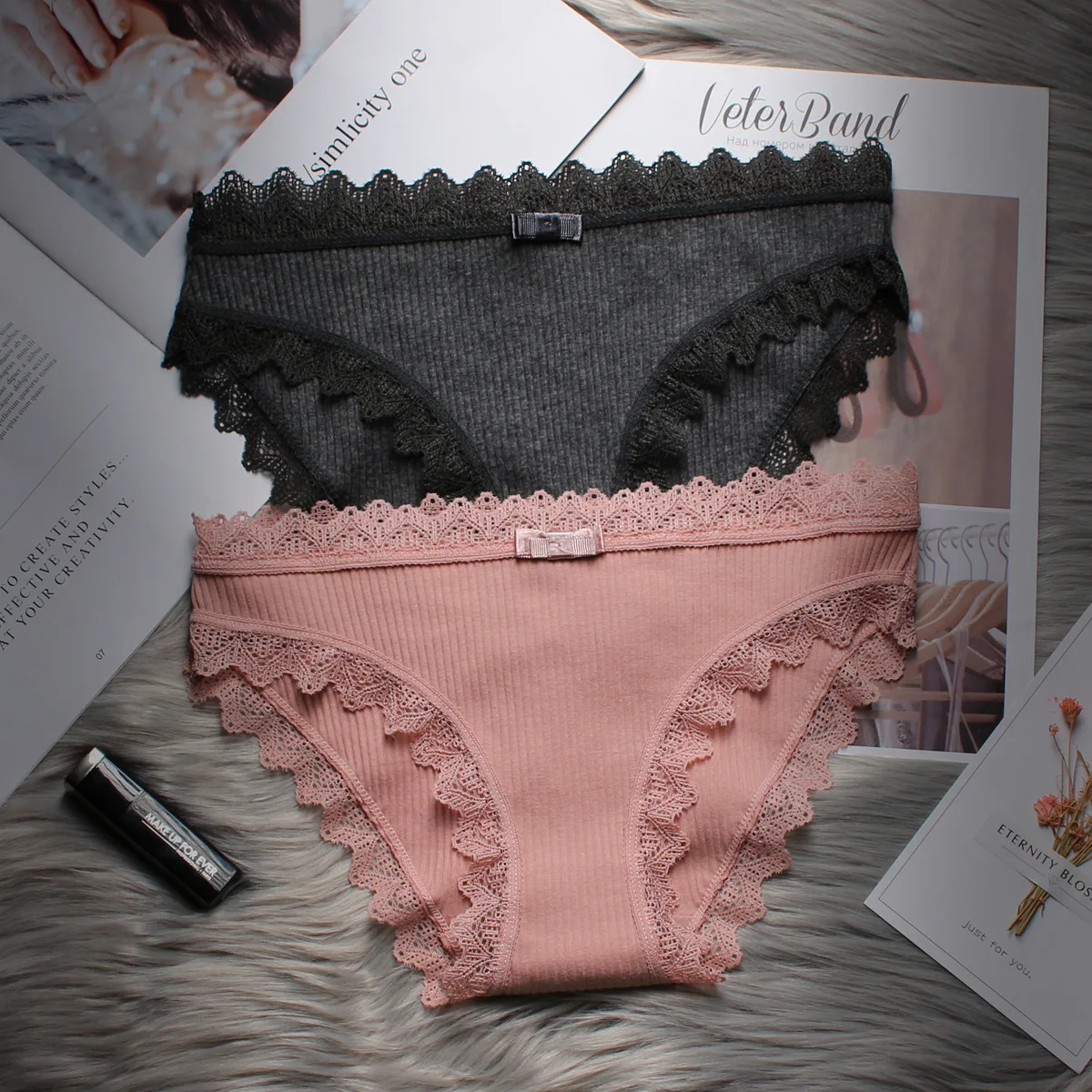 

Women's Sexy Lace Panties Seamless Underwear Briefs Silk Lady Bikini Cotton Exotic Crotch Lace Transparent Lingerie Underwear