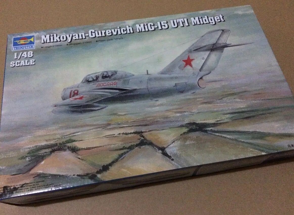 

Trumpeter 1/48 02805 Mikoyan-Gurevich MiG-15UTI Midget