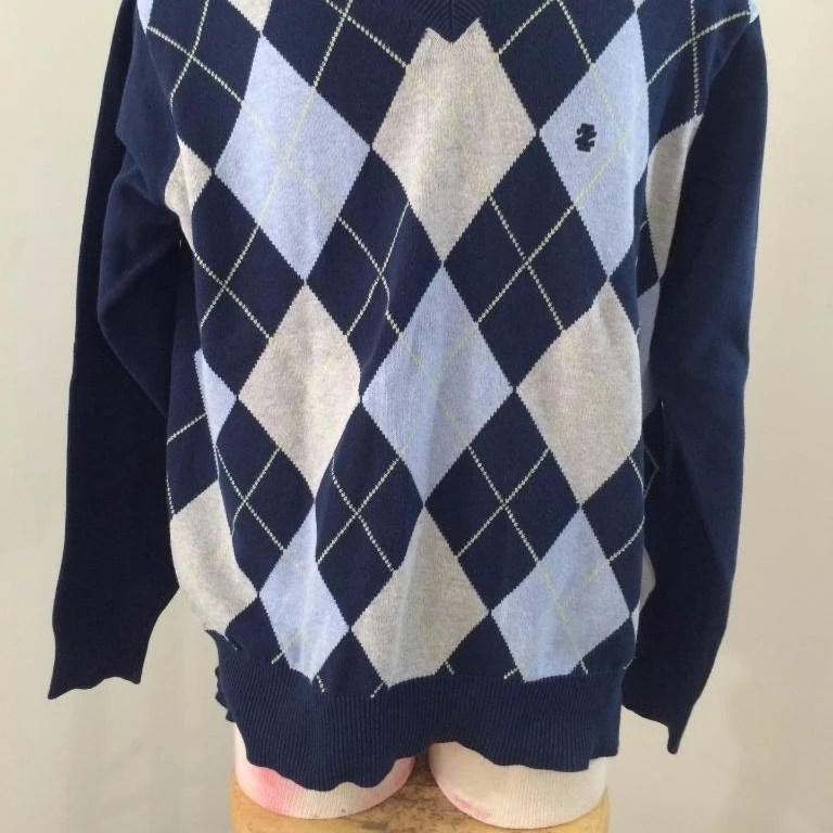 IZOD mens sweater L large blue argyle v neck long sleeve 100% cotton |