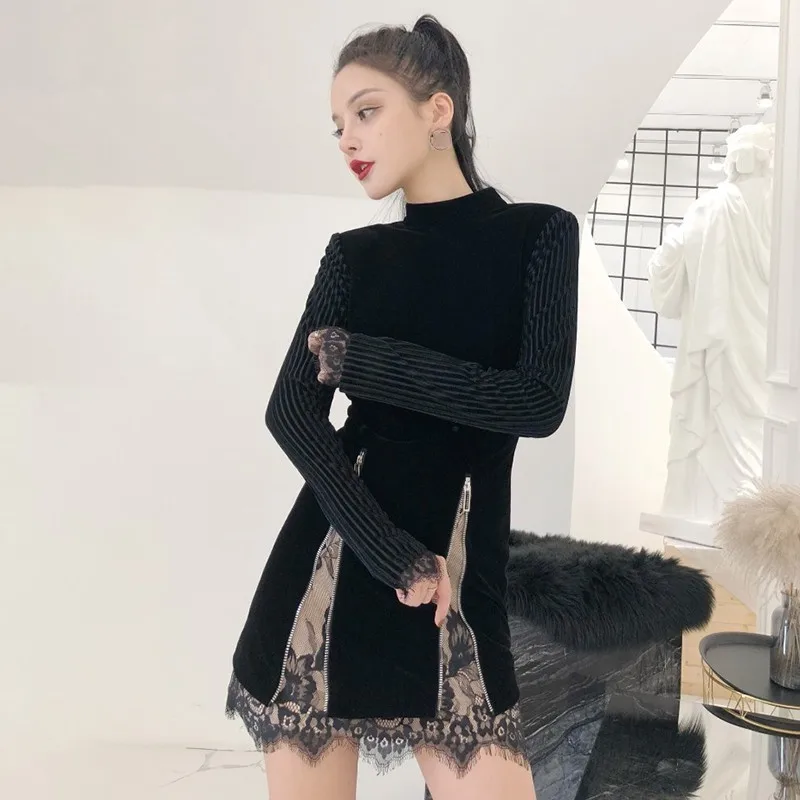 TWOTWINSTYLE Лоскутные кружевные бархатные платья женские с длинным рукавом открытой