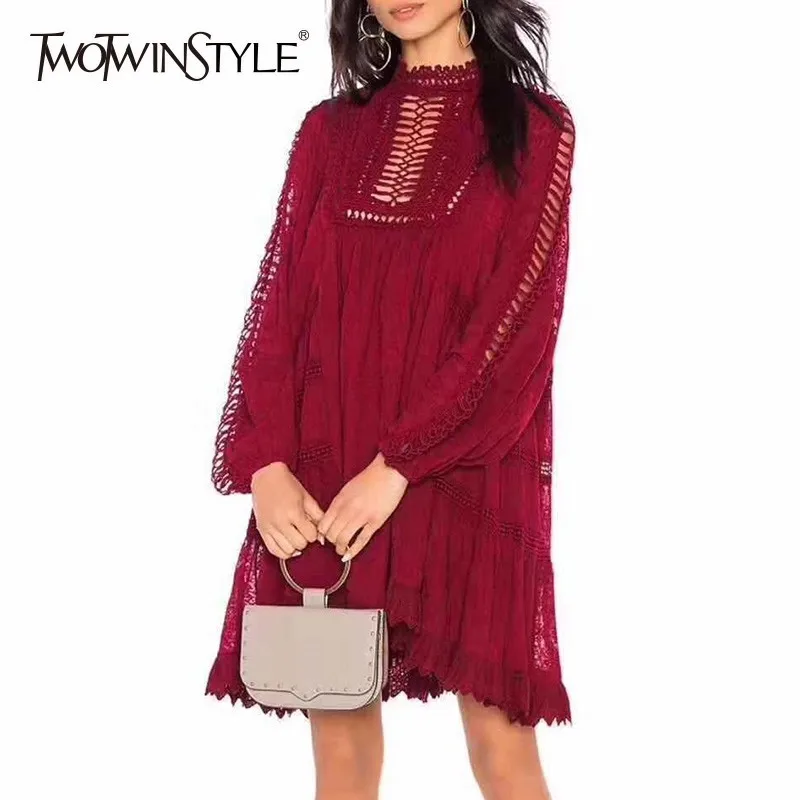 Женское платье с вышивкой TWOTWINSTYLE весеннее бантом и длинными рукавами фонариками