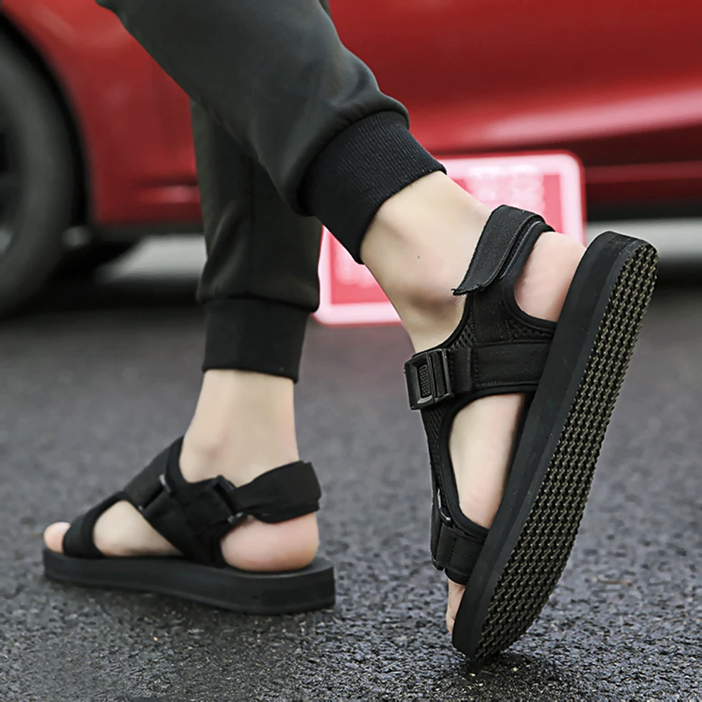 

2019 Summer New breathable sandals beach shoes Men wear resistant soft Comfortable sandalias Male Casual Slippers zapatos