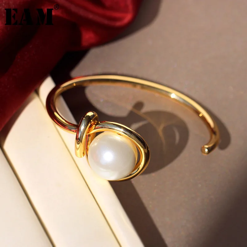 

WKOUD EAM Jewelry / 2019 New Fashion Temperament Knotted Big Pearl Bracelet All-match Women's Accessories S#Z15208
