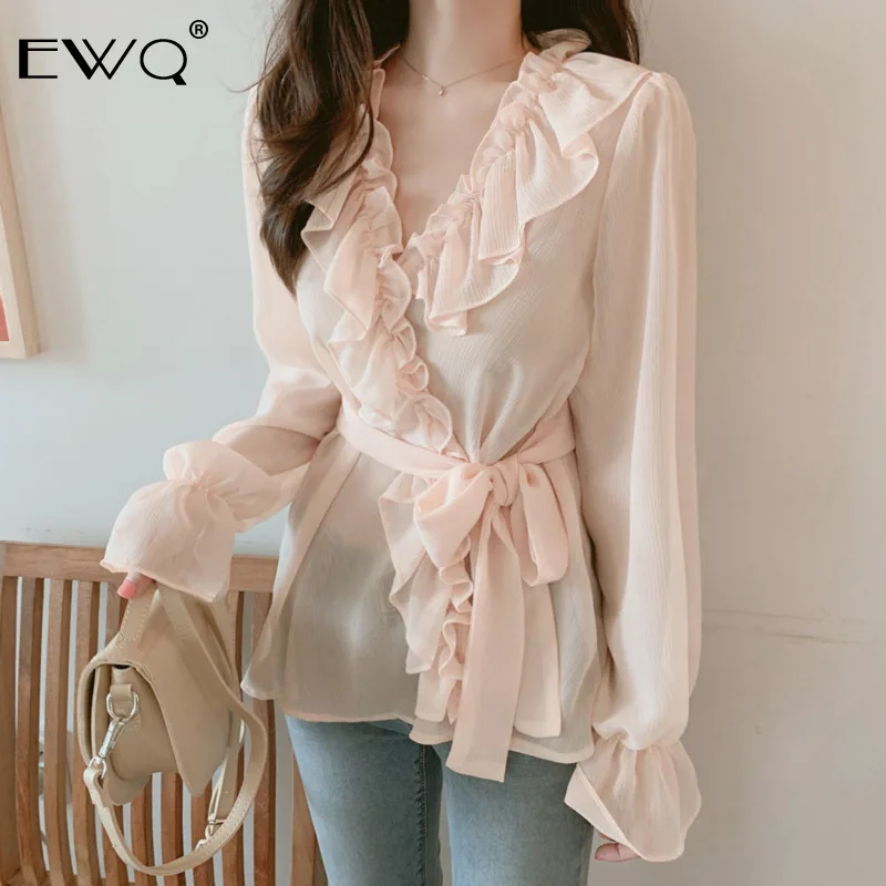 EWQ 2019 Spring New Female Vintage Ruffles Chiffon Shirt Sweet Sunscreen Belt Slim Sexy V-neck Women Blouse Tops HD976 |