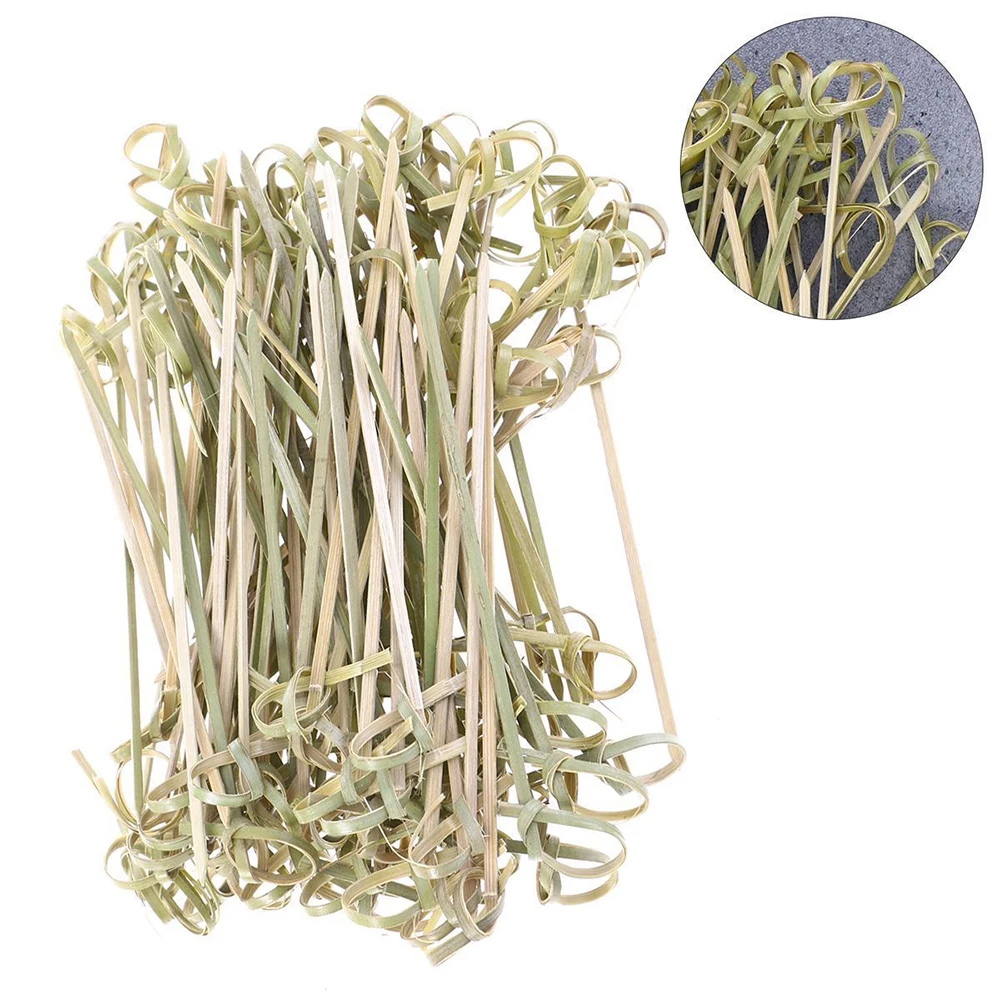 

100pcs 9CM Disposable Bamboo Picks with Twisted Ends Knotted Cocktail Picks for Cocktail Party Food Drink Barbeque Snacks Club