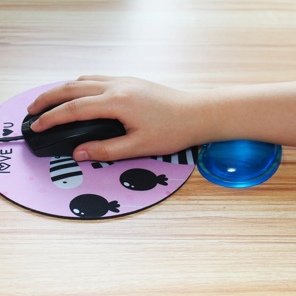 

Mouse Wrist for Mouse Pad Comfort Working Supports Cushion Pad Colorful Heart-shape Silicone Wrist Pad