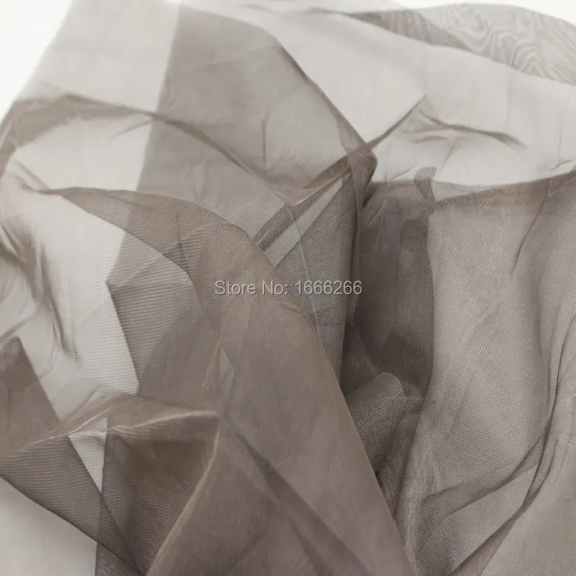 

Electromagnetic shielding mesh cloth can be used to make shielding curtains