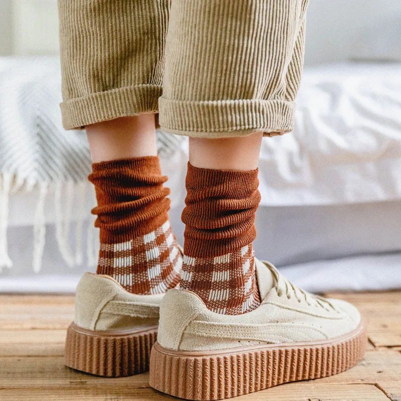 

Jeseca Fashion Women Harajuku Vintage Plaid Socks Winter Warmer Female Thick Retro Sox Christmas Sock For New Year Girls Gifts