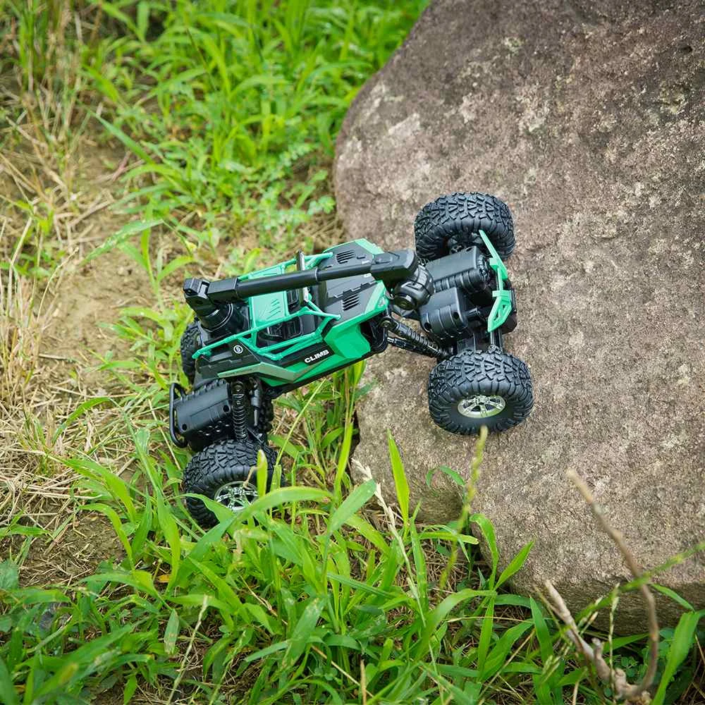 

Crazon 171604B 1/16 2.4G 4WD With Wifi Camera 0.3MP Phone Control Double Turning Waterproof Crawler RC Car RC Climbing Car