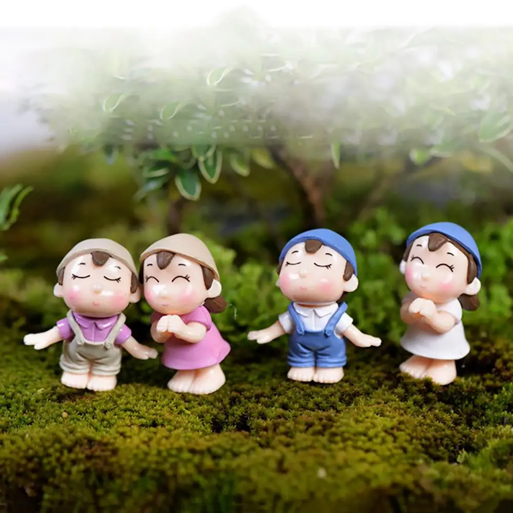 

2Pcs Boy Girl Kids Couple Miniature Ornament Craft DIY Landscape Dollhouse Decor Yard & Garden Decor