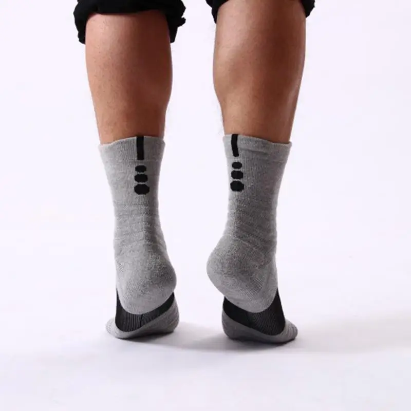 Outdoor Sport Men Knee High Sports Socks Discontinuous Pile Loop Sweat Absorbent NonSlip Basketball Socks Badminton Running