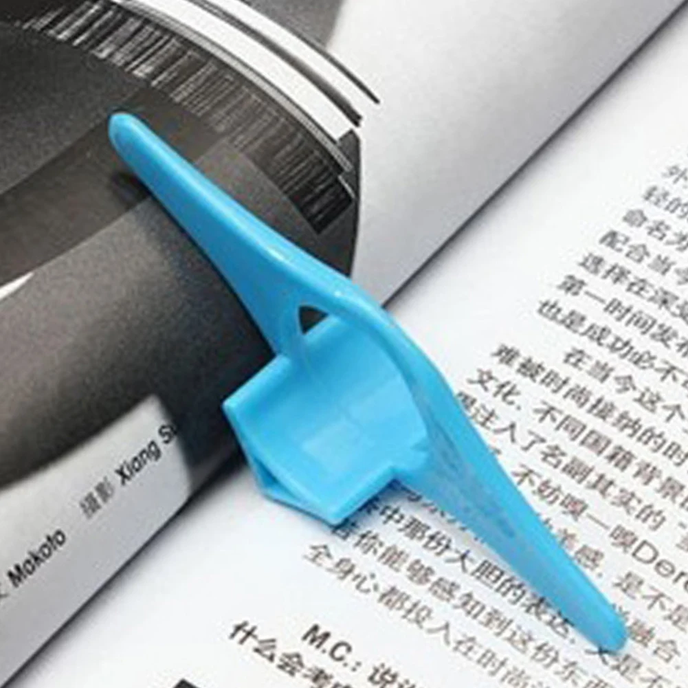 Дизайн большой палец пластиковый удобный помощник для чтения Держатель страниц книги Закладка в виде пальца