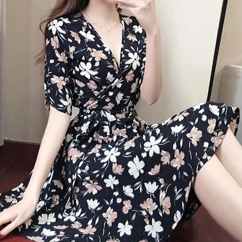 

Plus Size Dress Temperament Gothic Jurken Casual Wrap Dress Floral Flower Print Dresses For Women Loose sexy Flare dress
